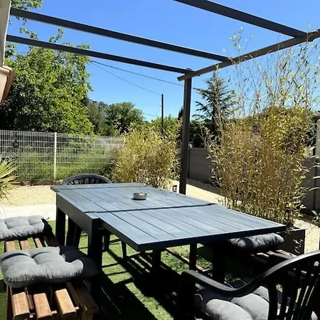Belle Maison Avec Jardin Clos *