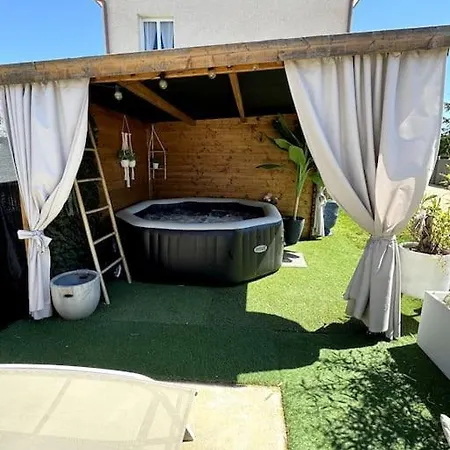Belle Maison Avec Jardin Clos Feriehus