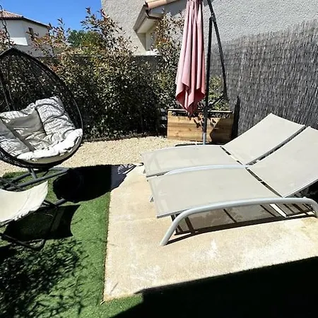 Belle Maison Avec Jardin Clos *